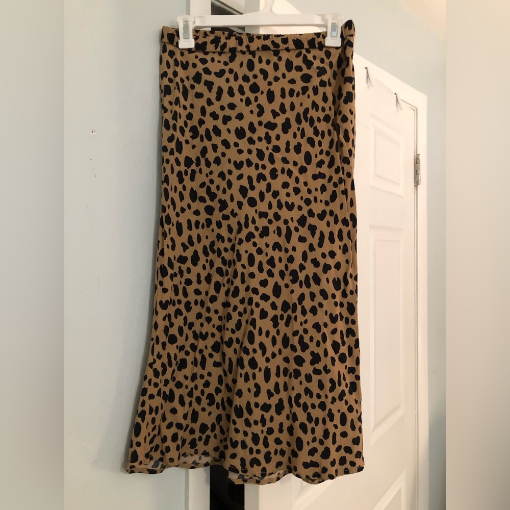 Slip silk skirt in animal print